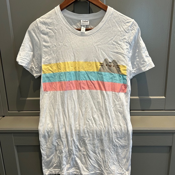 Pusheen t shirt - Picture 1 of 1
